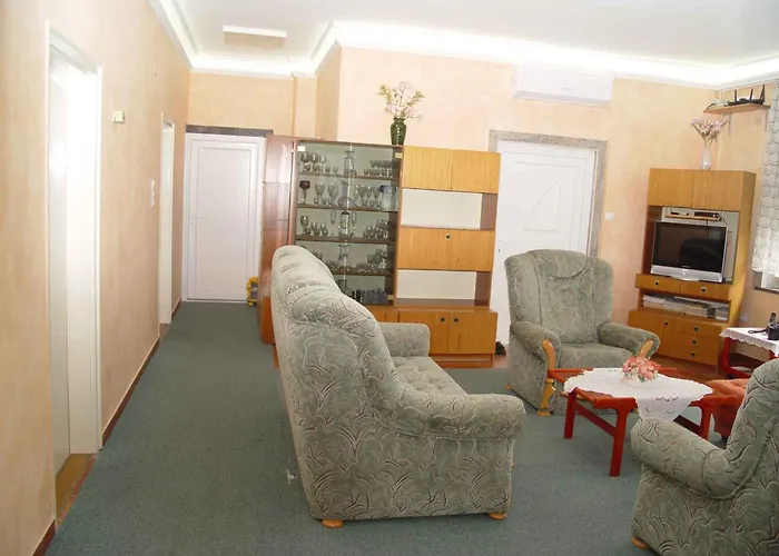 Tatil Evi In 48120 *